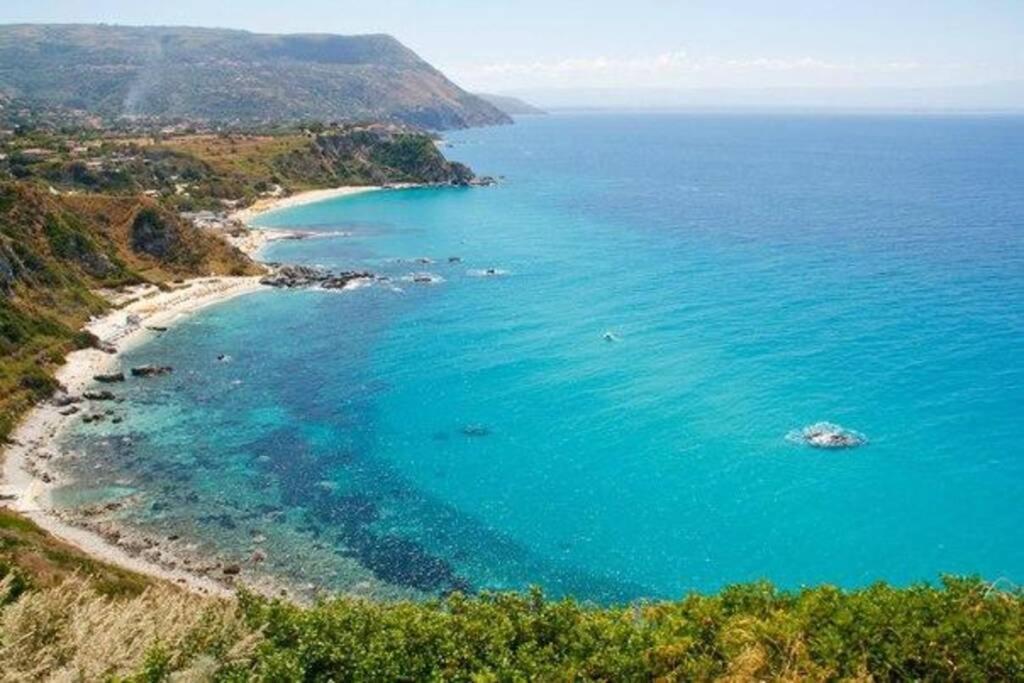 Casa Vacanze Autonoma Brevi Periodi Vibo Valentia Extérieur photo